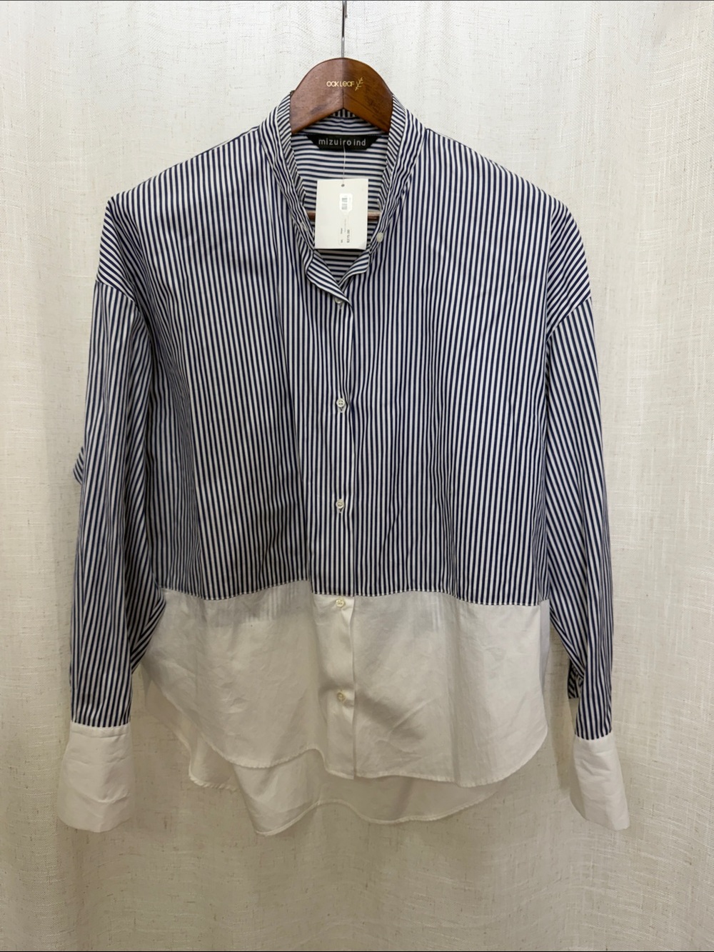 Mizuiro Ind Navy Stripe & White Button-Down Oversized Shirt Size Medium/Large